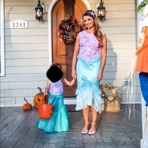 Women’s mermaid dress costume